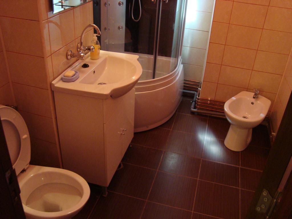 Apartamentul Republicii Alba Iulia Esterno foto